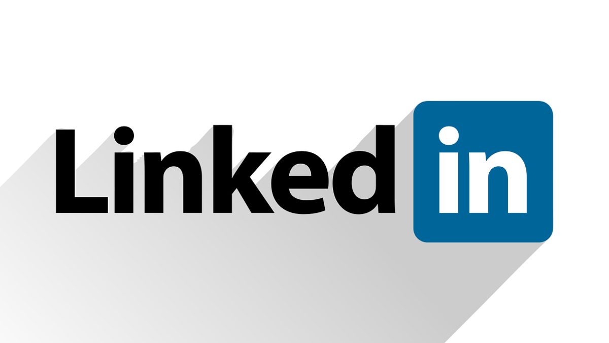 Insights from LinkedIn: Interview with The EZ Street Company’s CEO, Lars Seagren
