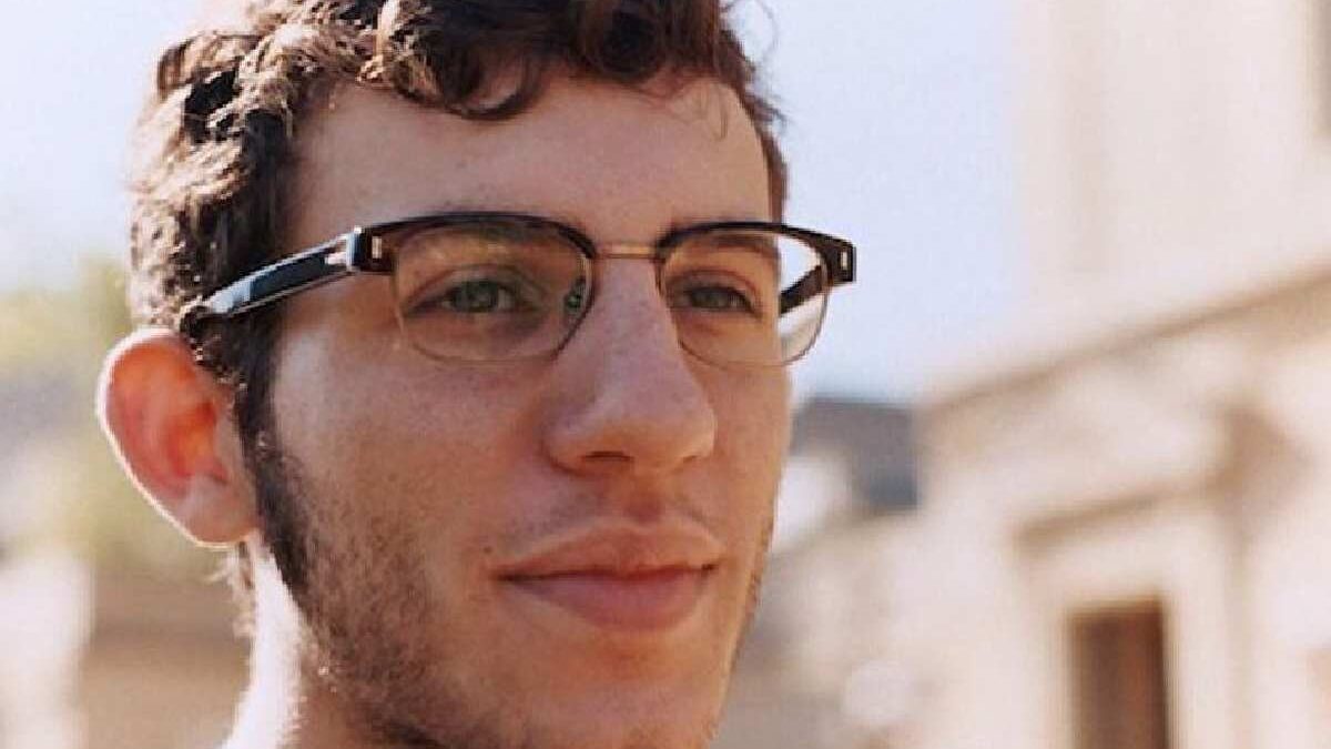 twitterkastrenakes theverge